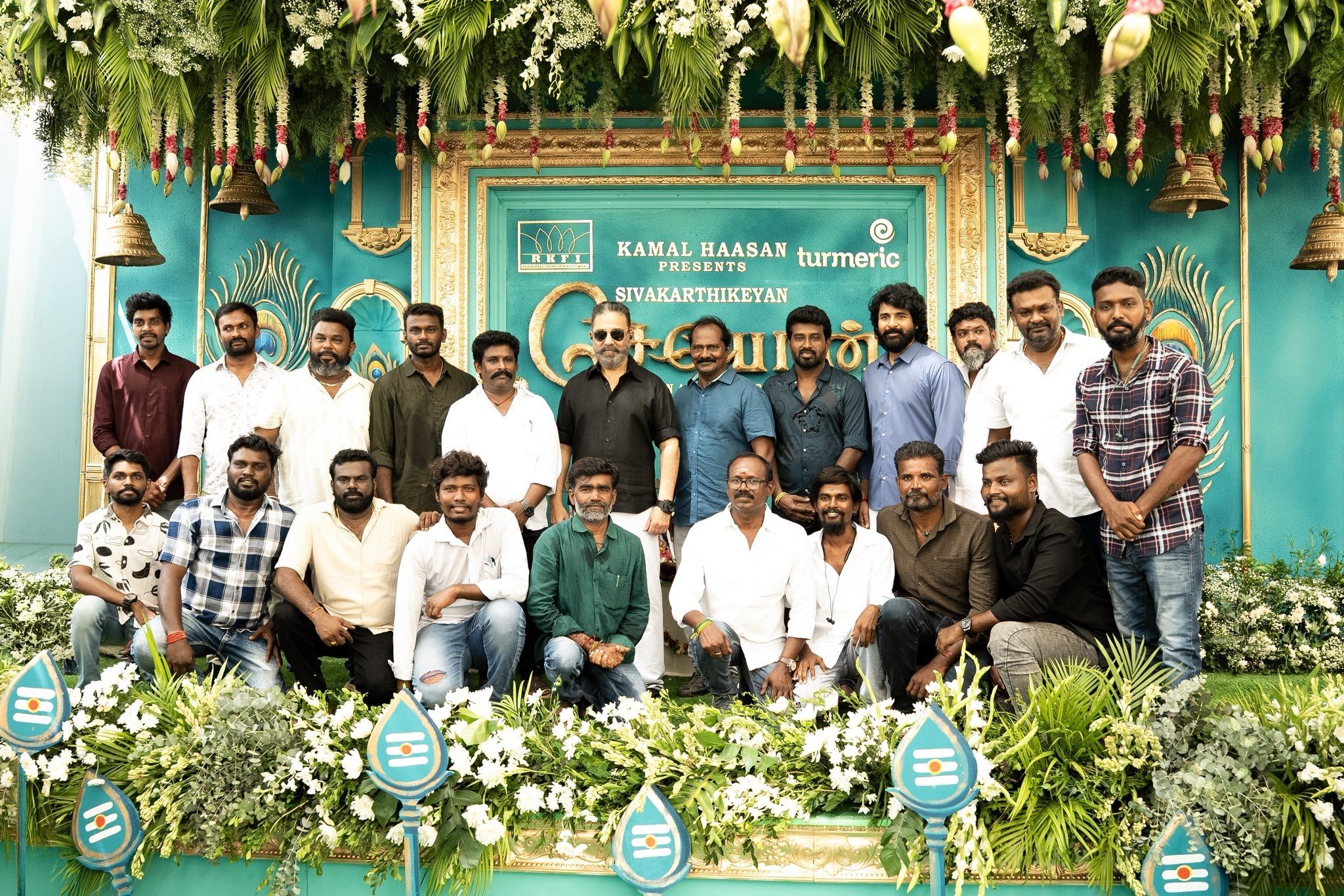 Kamal Haasan Launches Sivakarthikeyan’s Seyon Shoot; Viral Photos Trend Online