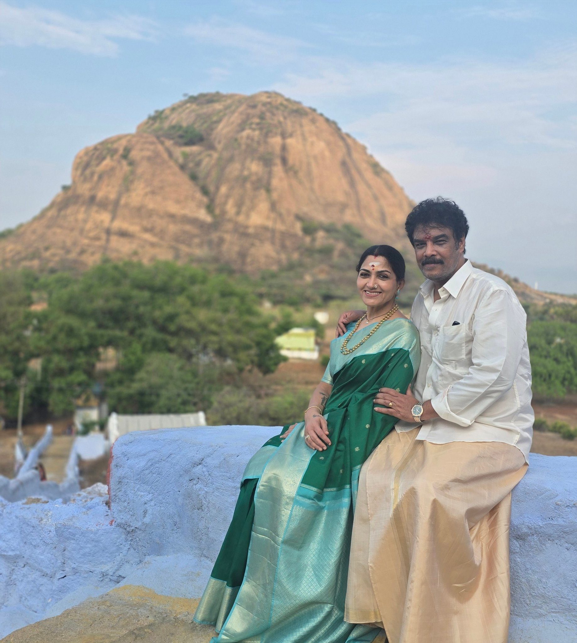 Khushbu, Sundar C Visit Palani Murugan Temple with Aarthi Ravi, Photos Go Viral