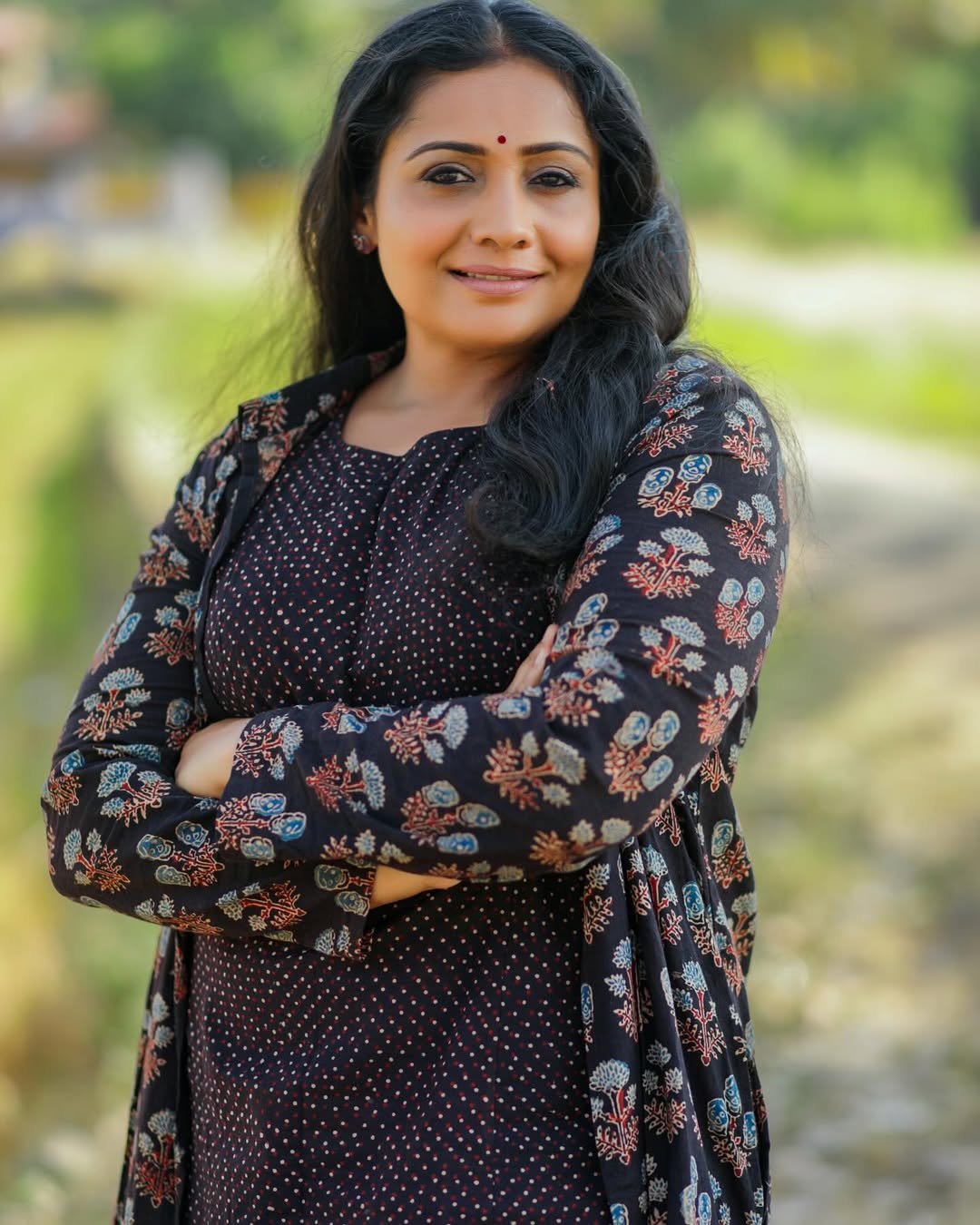 Viral Gallery Highlights Her Graceful Style