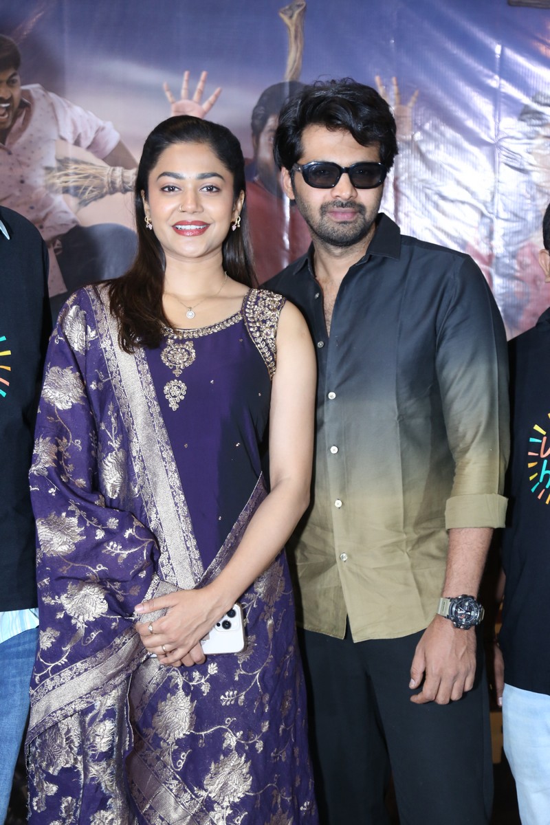 Payal Radhakrishna and Thrigun posing at movie press meet