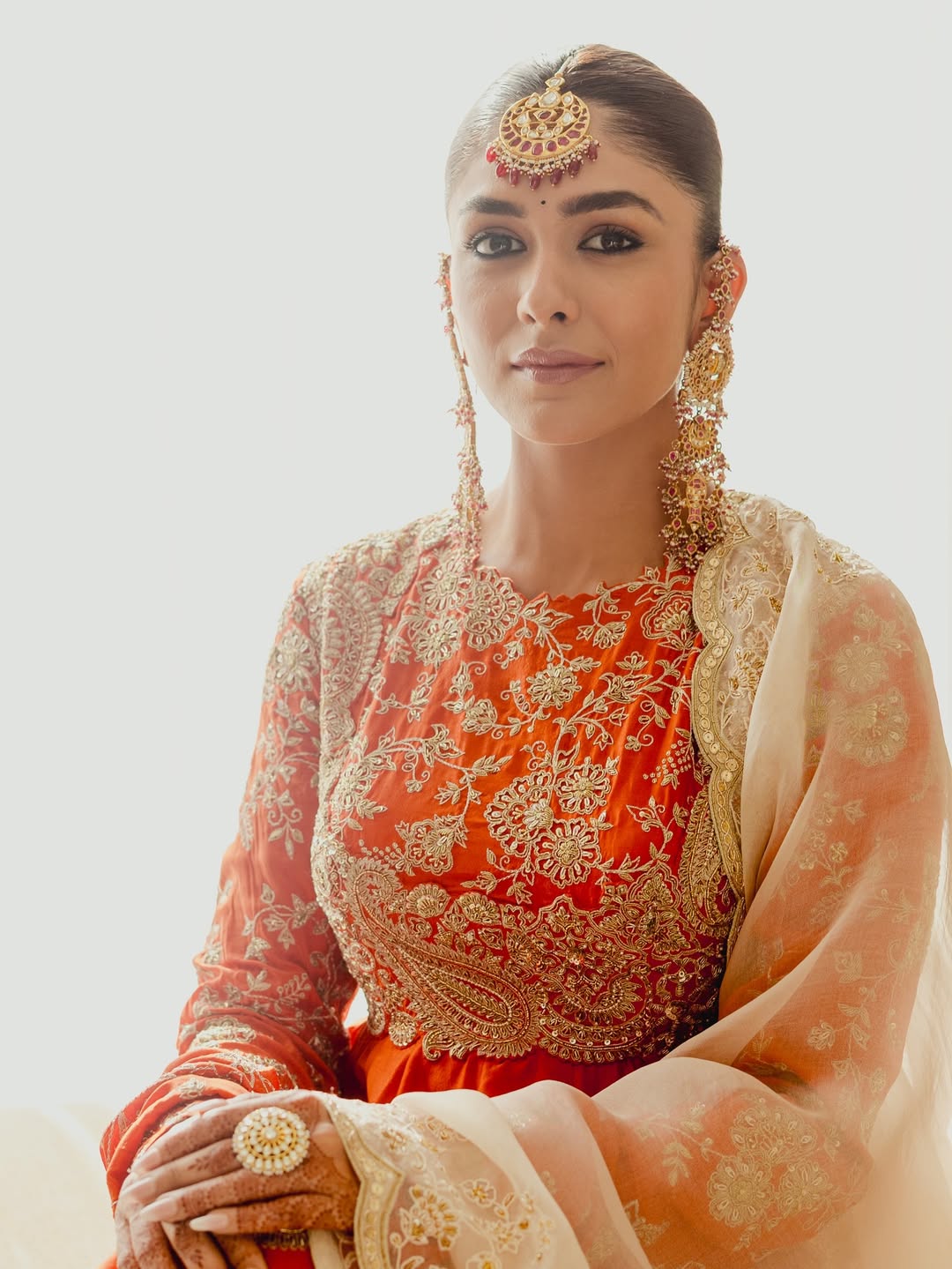 Mrunal Thakur Continues To Rule Ethnic Fashion Trends
