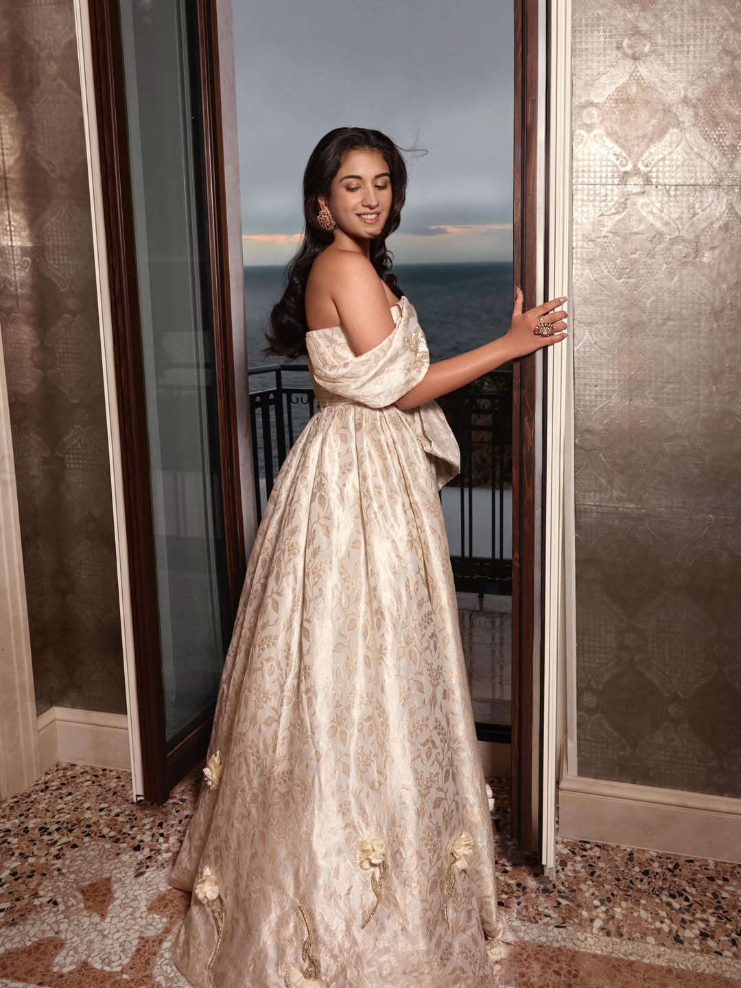 The Gold Brocade Ensemble That Grabbed Attention