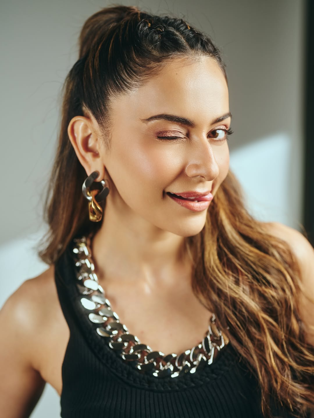 Rakul Continues To Shape Contemporary Celebrity Fashion
