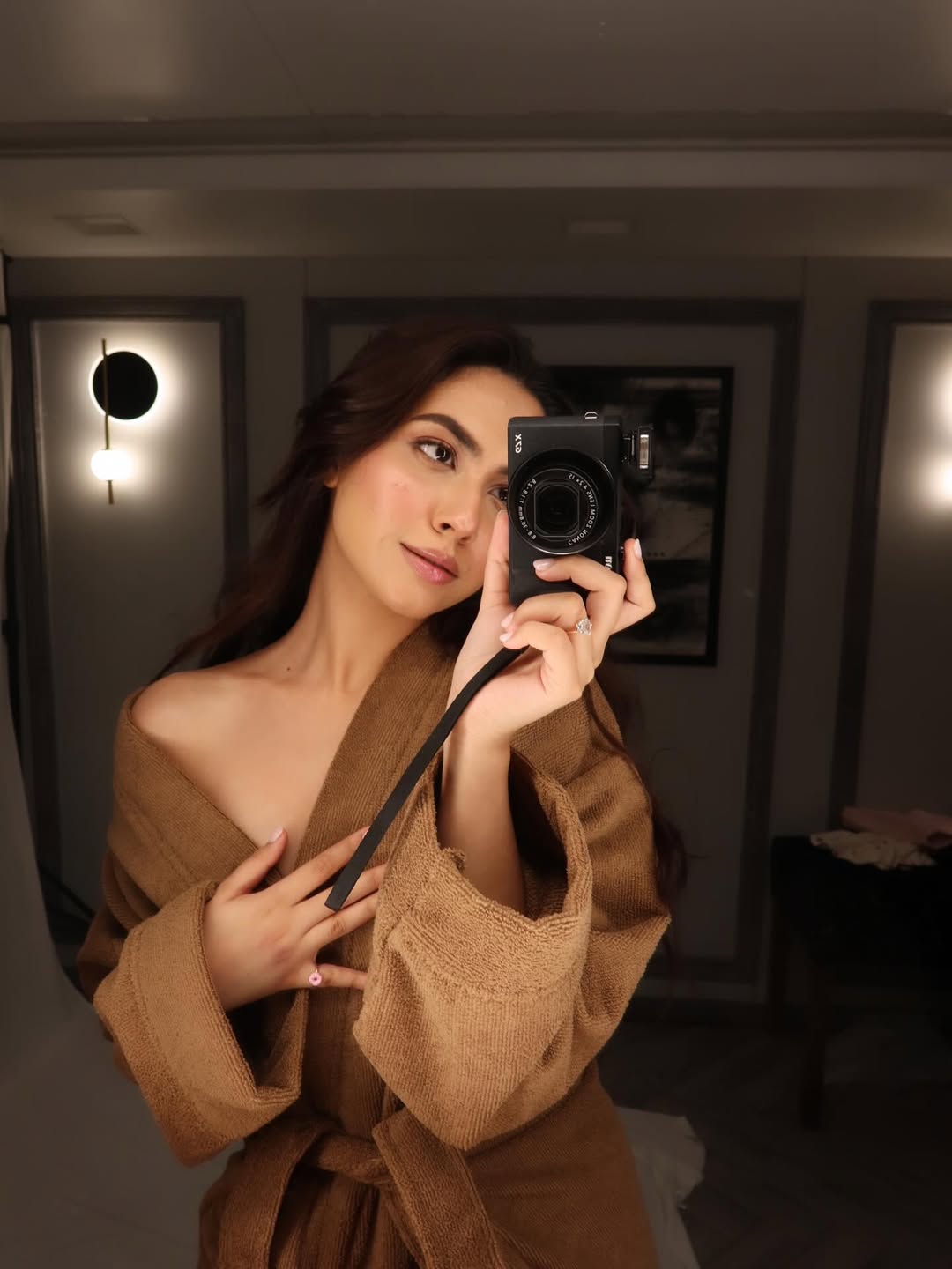 Reem Shaikh serving chic relaxed photoshoot style