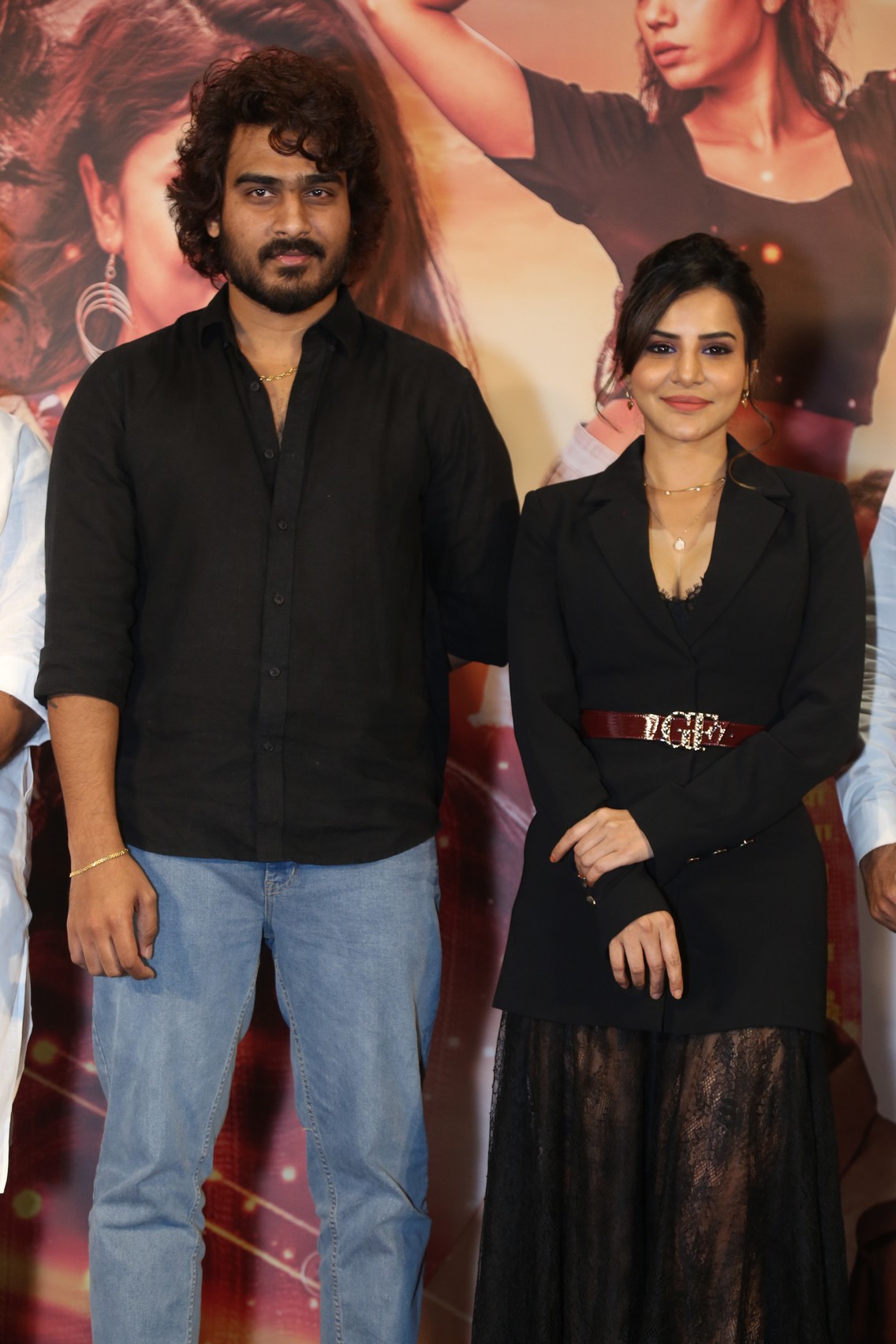 Sandeep Ashwa and Sanya Thakur posing