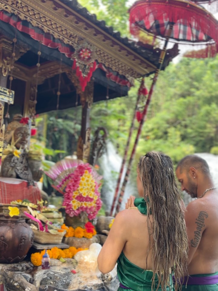 Temple Visit Adds a Spiritual Touch