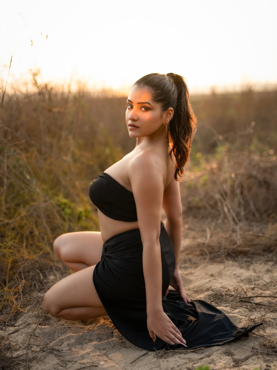 Confidence Becomes The Strongest Accessory