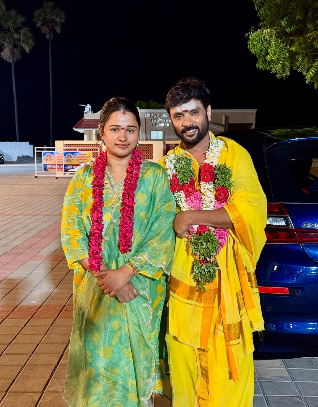 Snehan - Kannika Thiruchendur Trip