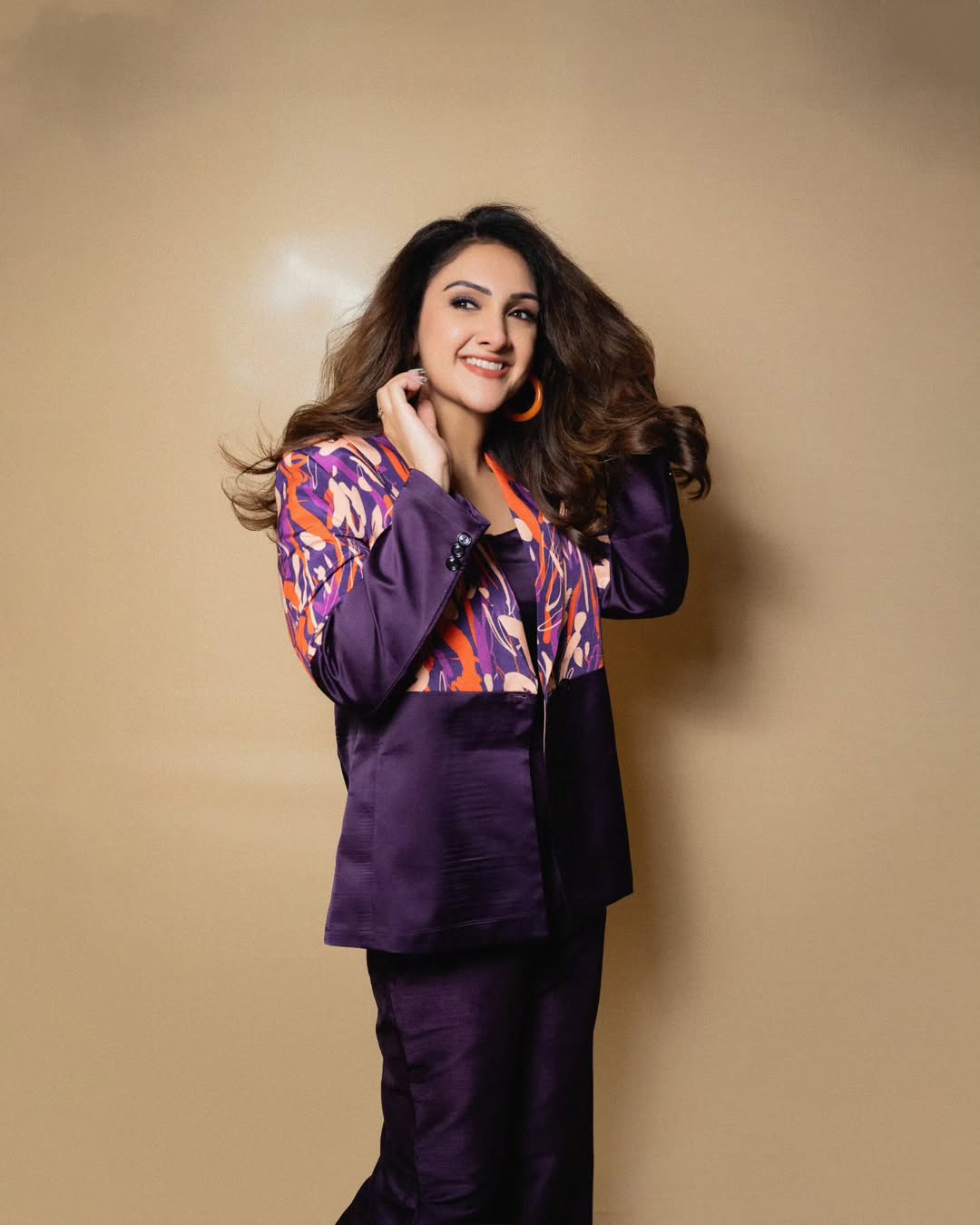 Statement Blazer Steals the Spotlight