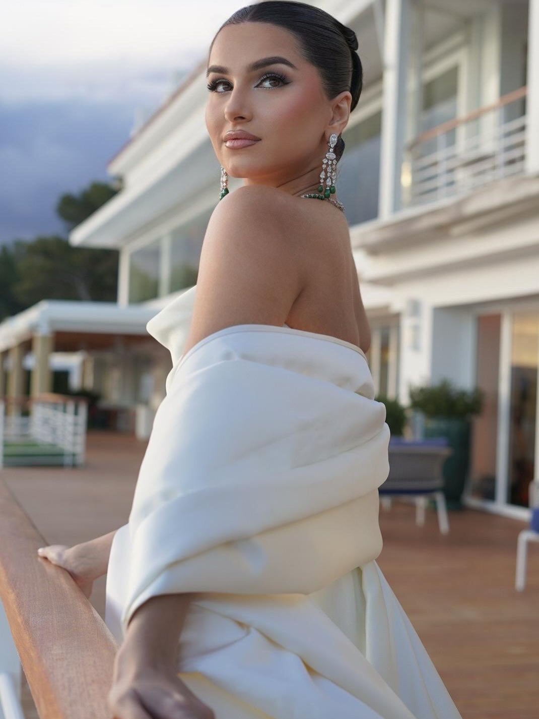 Tara Sutaria minimalist Cannes couture look
