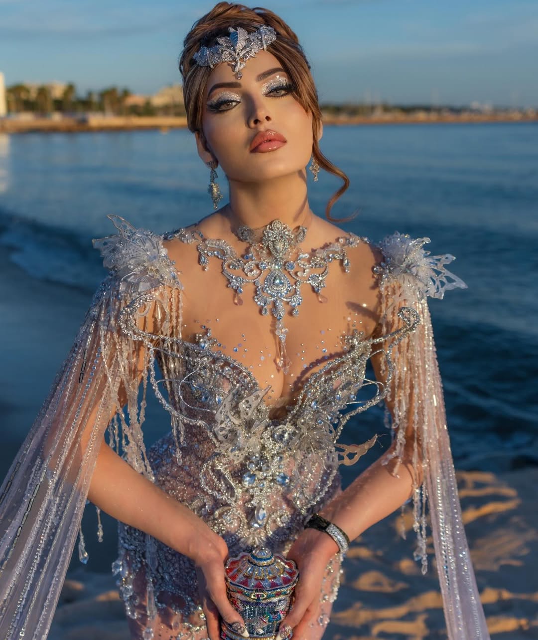 The Sparkling JoliPoli Couture Look