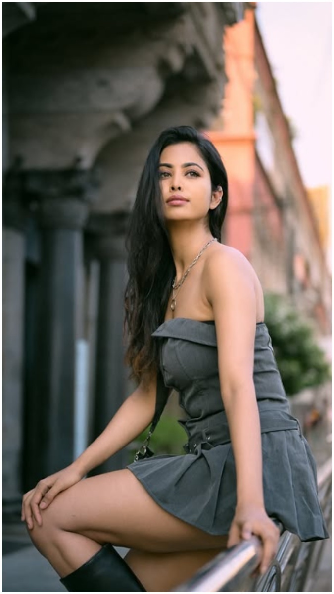 Actress Karu sri
