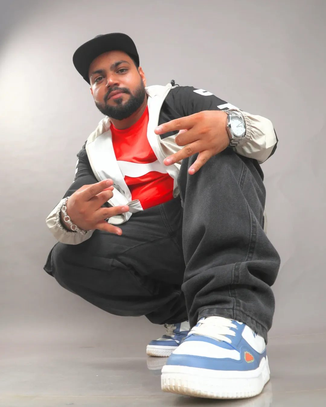 A Rising Face in Independent Entertainment