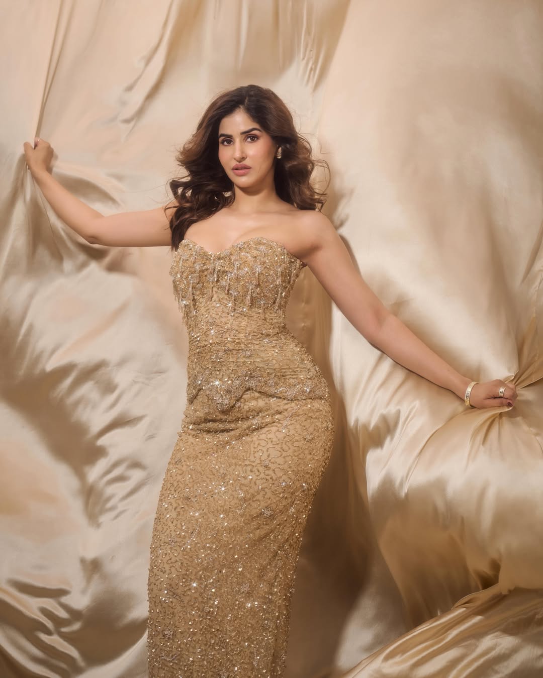 Sakshi Malik stylish designer outfit