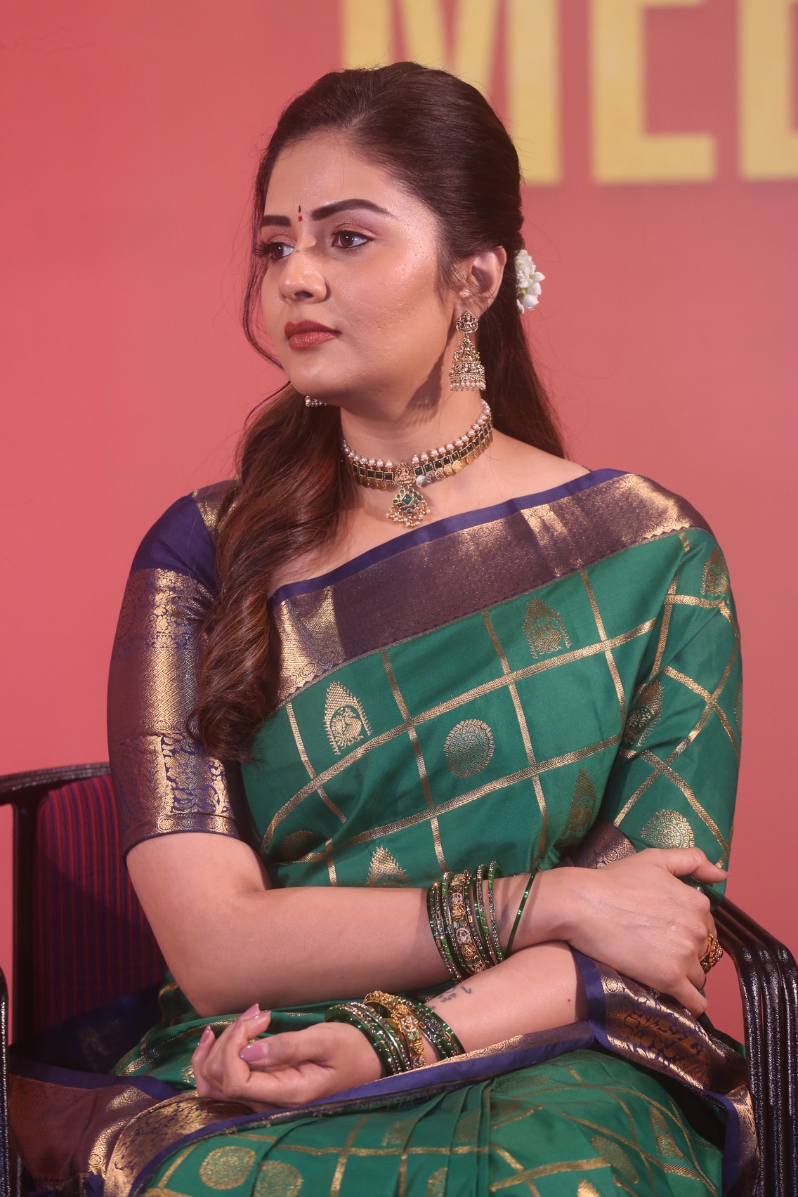 Sreemukhi regal traditional saree look