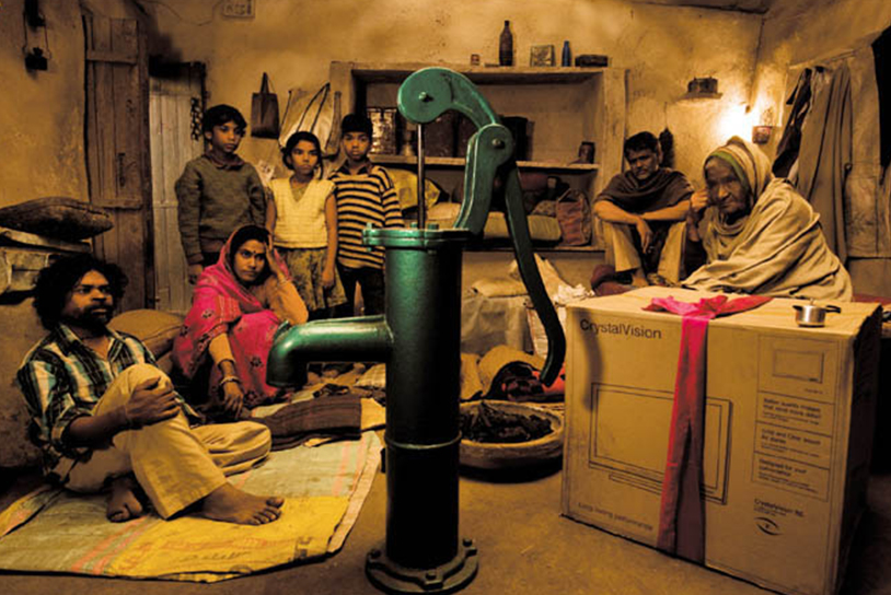 Peepli Live and Unique Storytelling That Challenged Bollywood Norms
