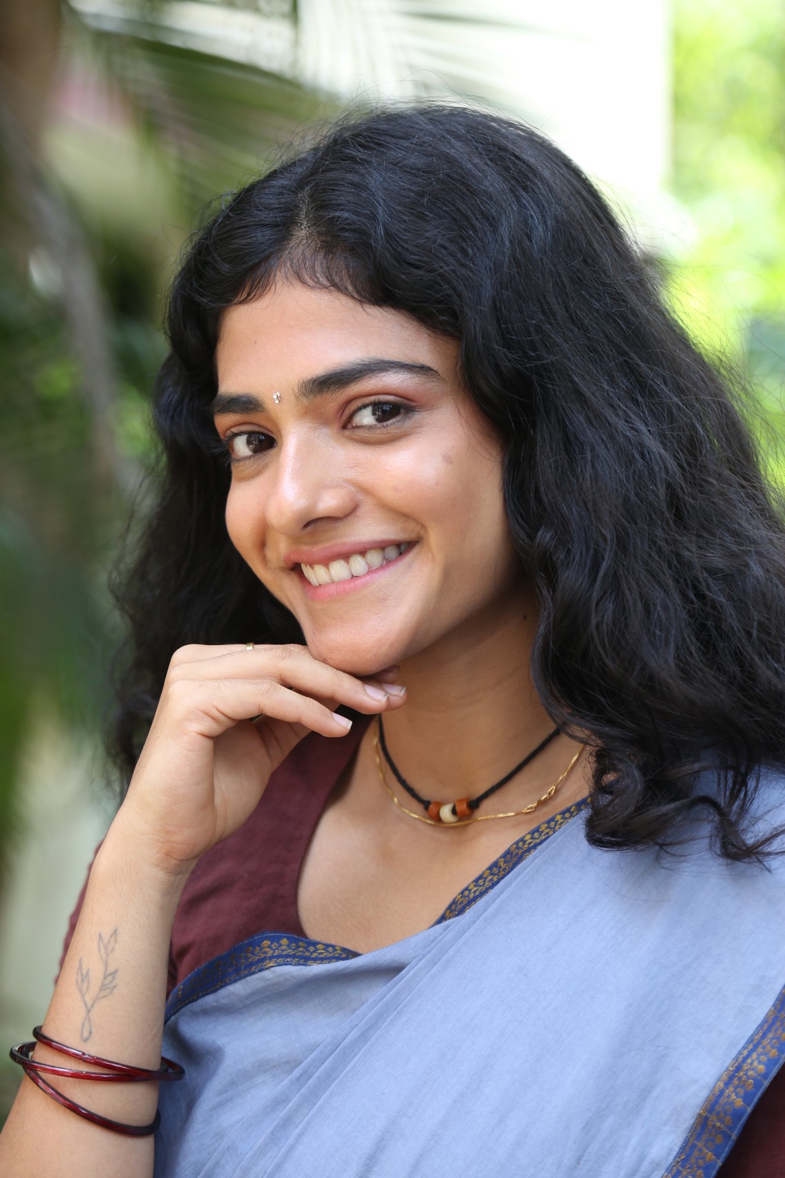 Ahilya Bamroo elegant traditional fashion look
