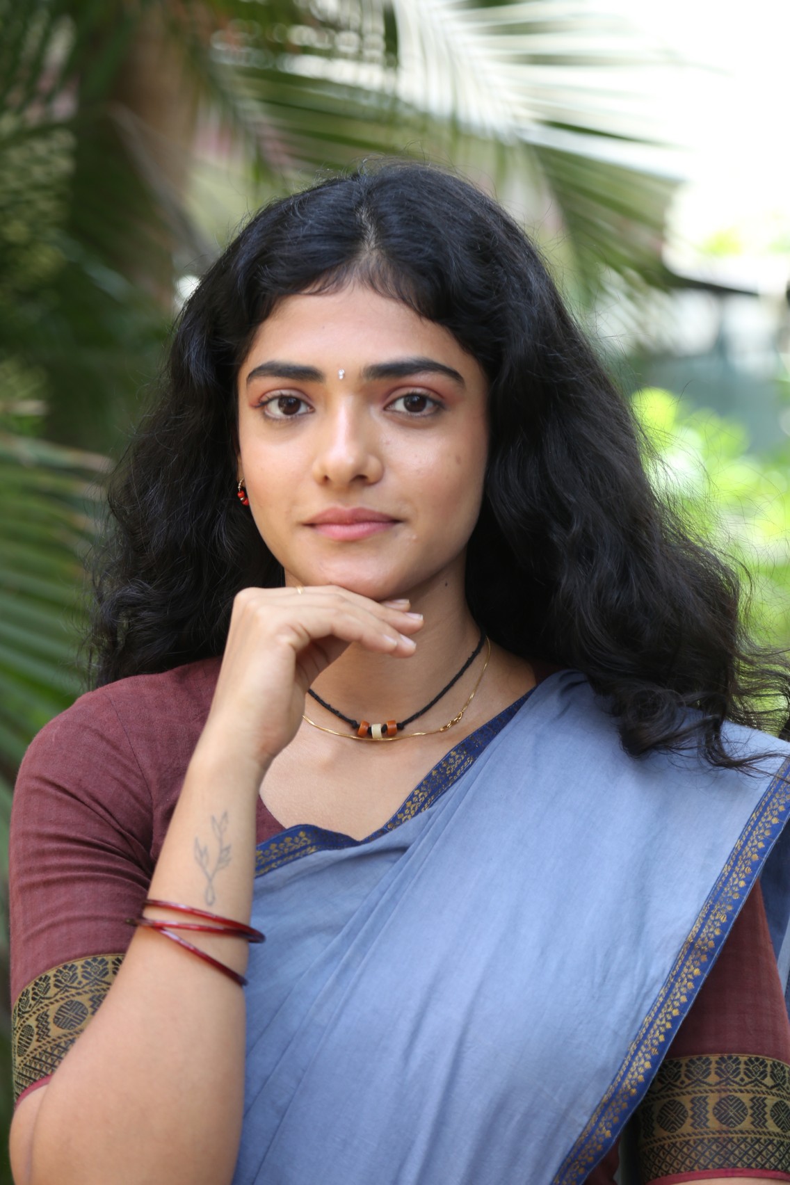 Ahilya Bamroo classic saree style