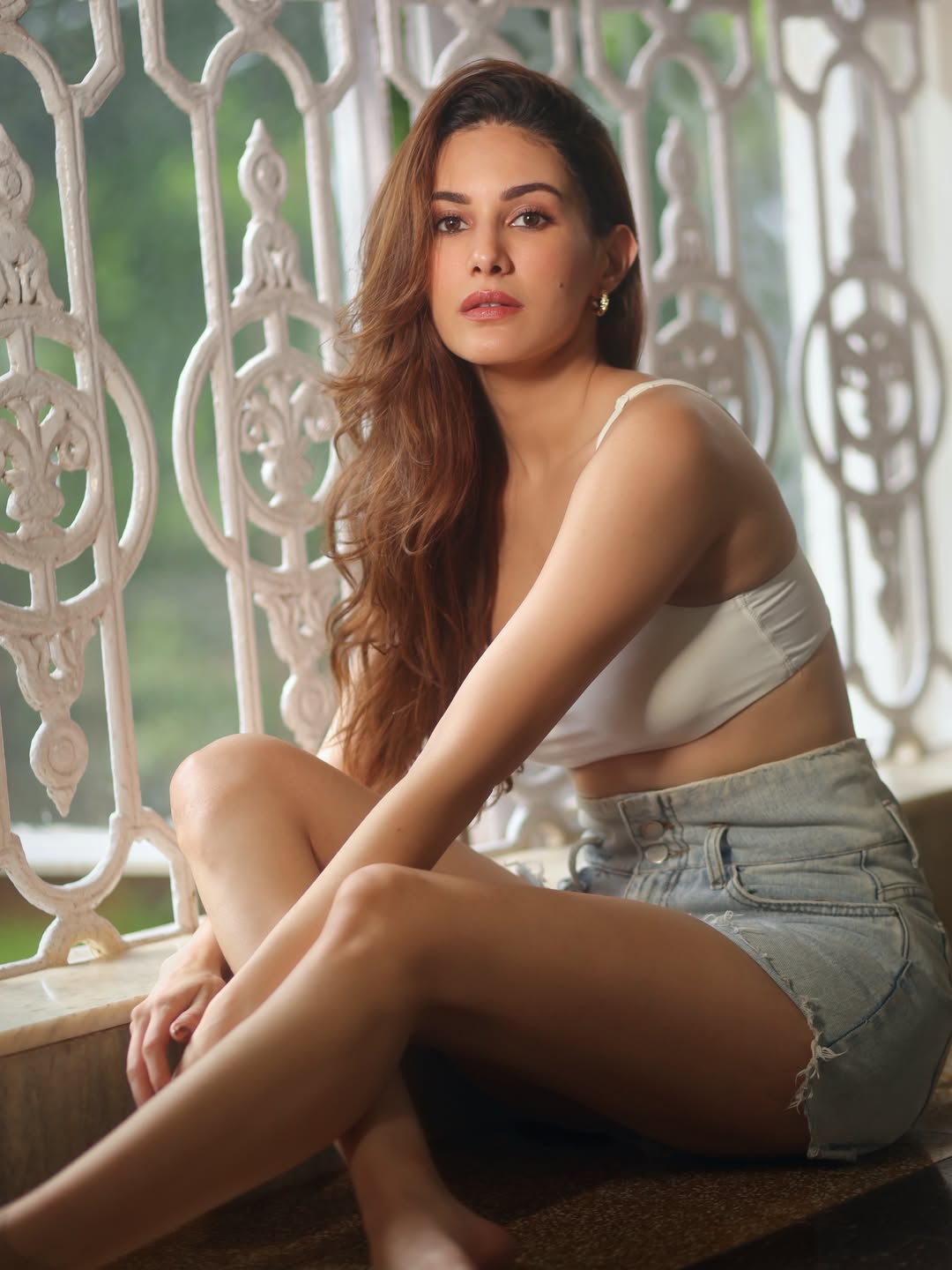 Amyra Dastur in chic stylish outfit
