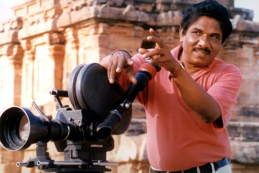 Bharathiraja directing film in early career