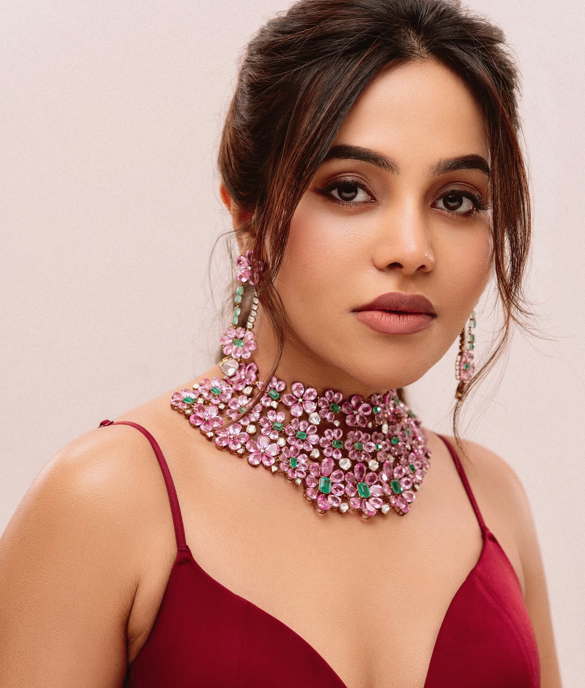 Bhavani Sre latest glamour photos