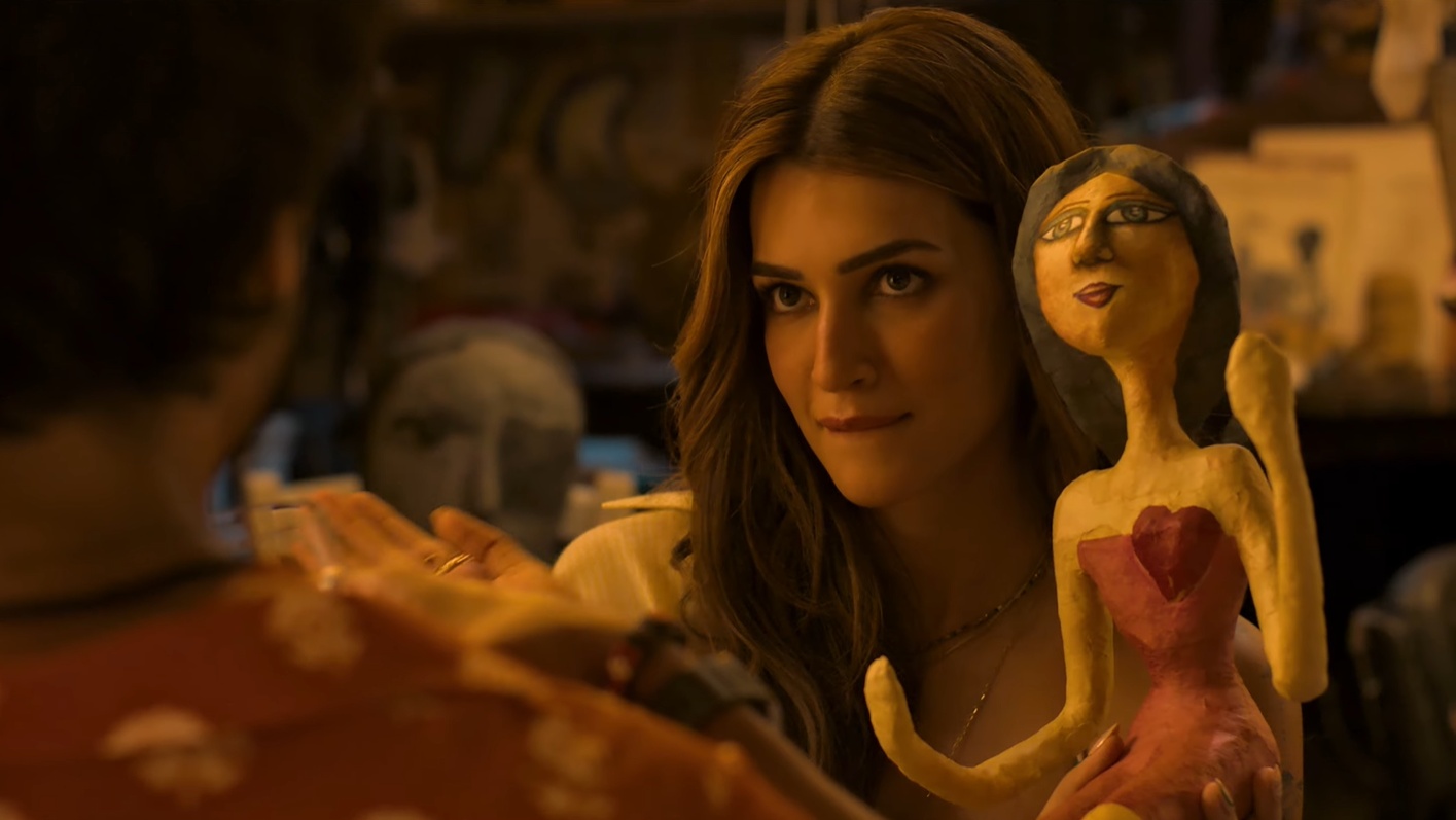 Kriti Sanon Commands Attention