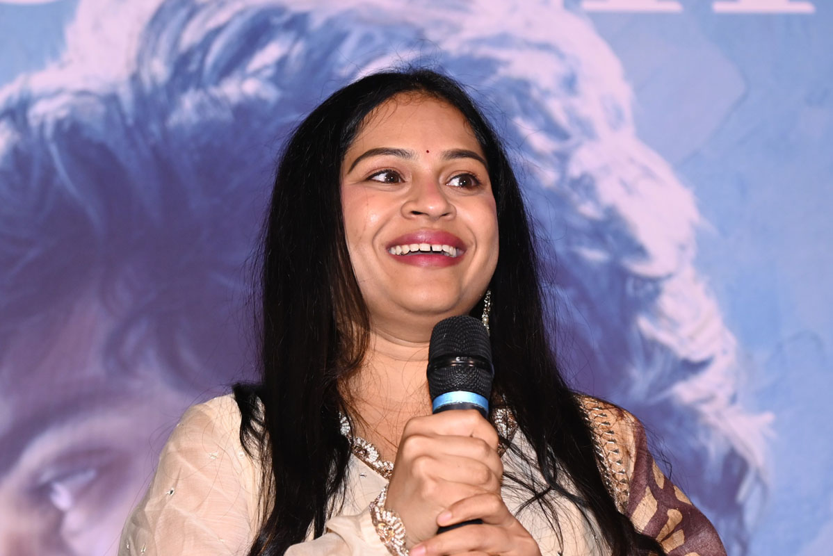 Sridevi Karyampudi speaking at Deewana event