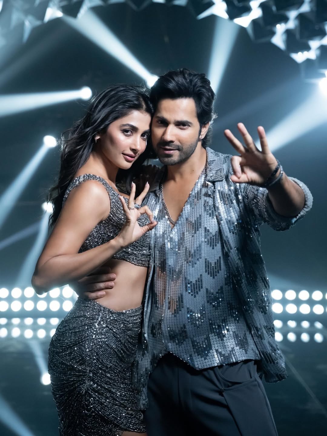 Pooja Hegde Varun Dhawan WOW still