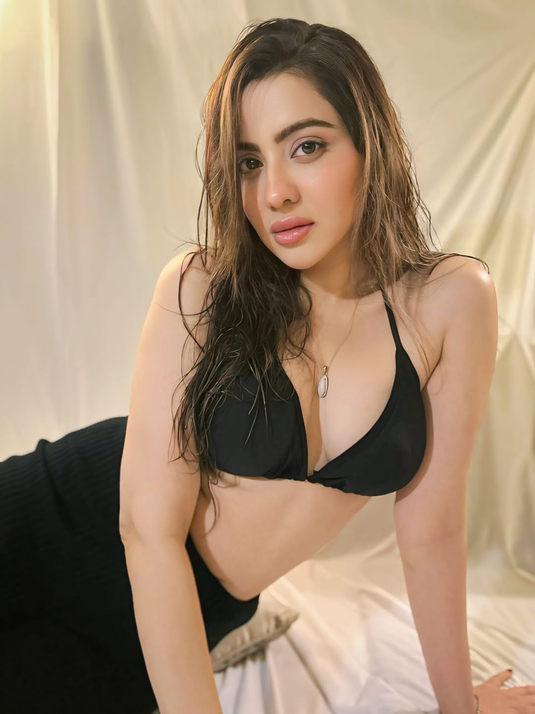 Styling That Enhances Natural Beauty