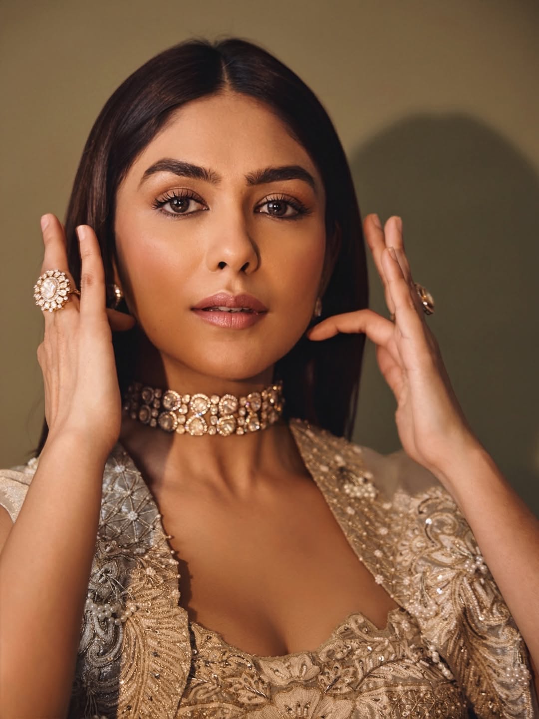 Jewelry Style: Minimal Yet Majestic