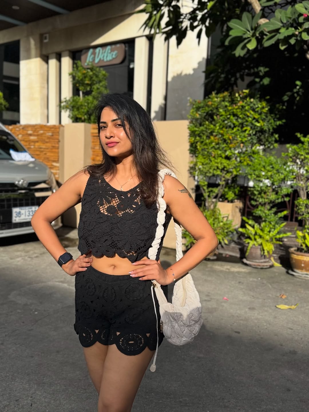 Janani Ashok Kumar photos