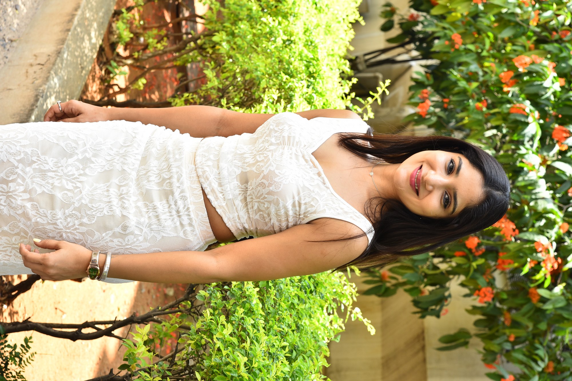 Jinisha Alishetty in classic white ensemble