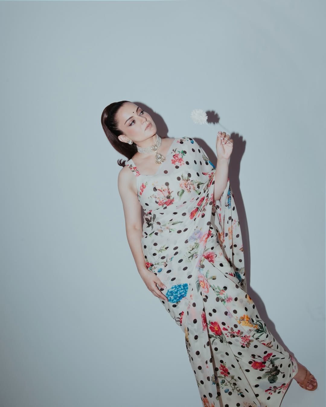 Retro Glam Through Hair and Makeup