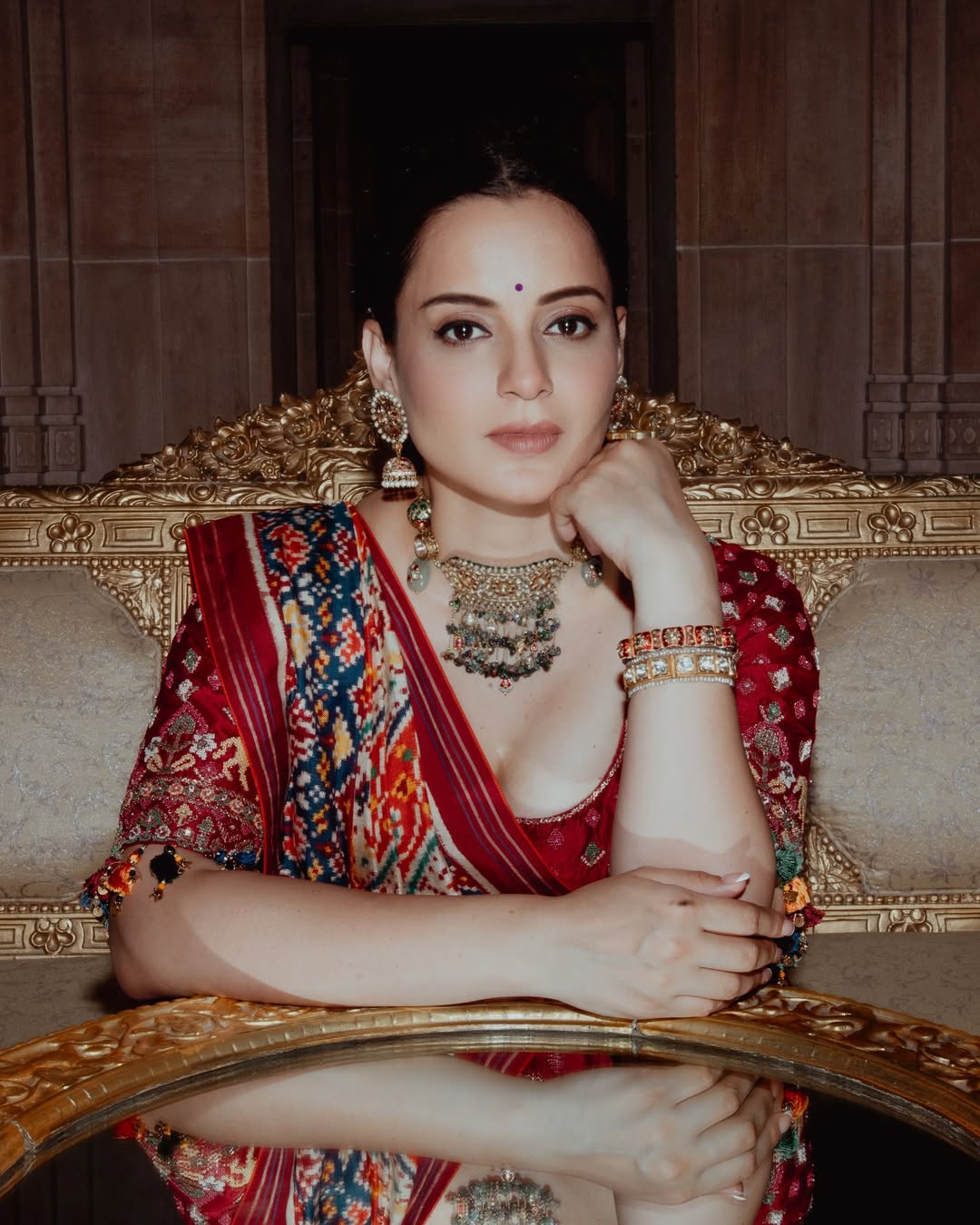 Statement Jewelry That Completes the Look