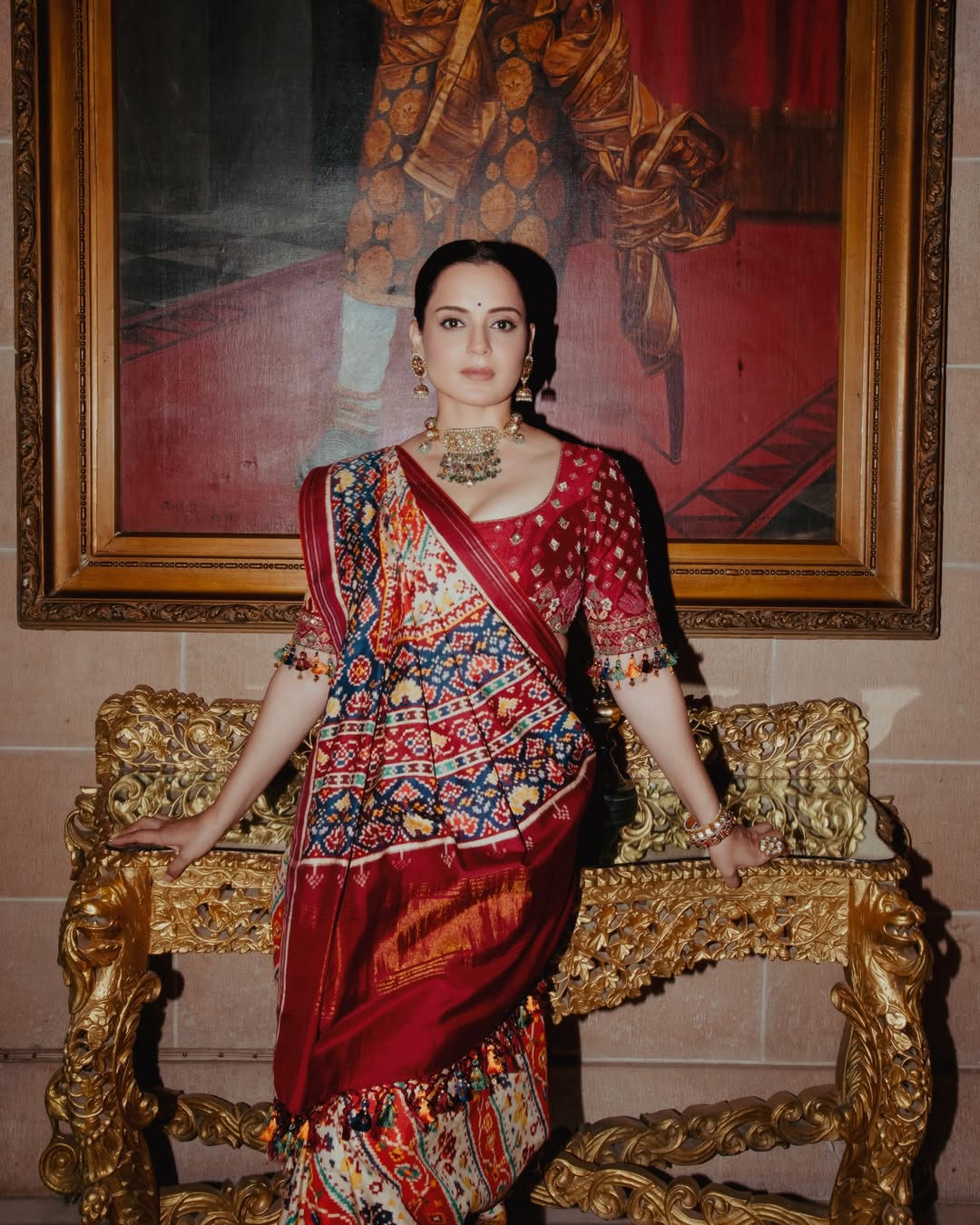 Kangana Ranaut wearing traditional jewelry