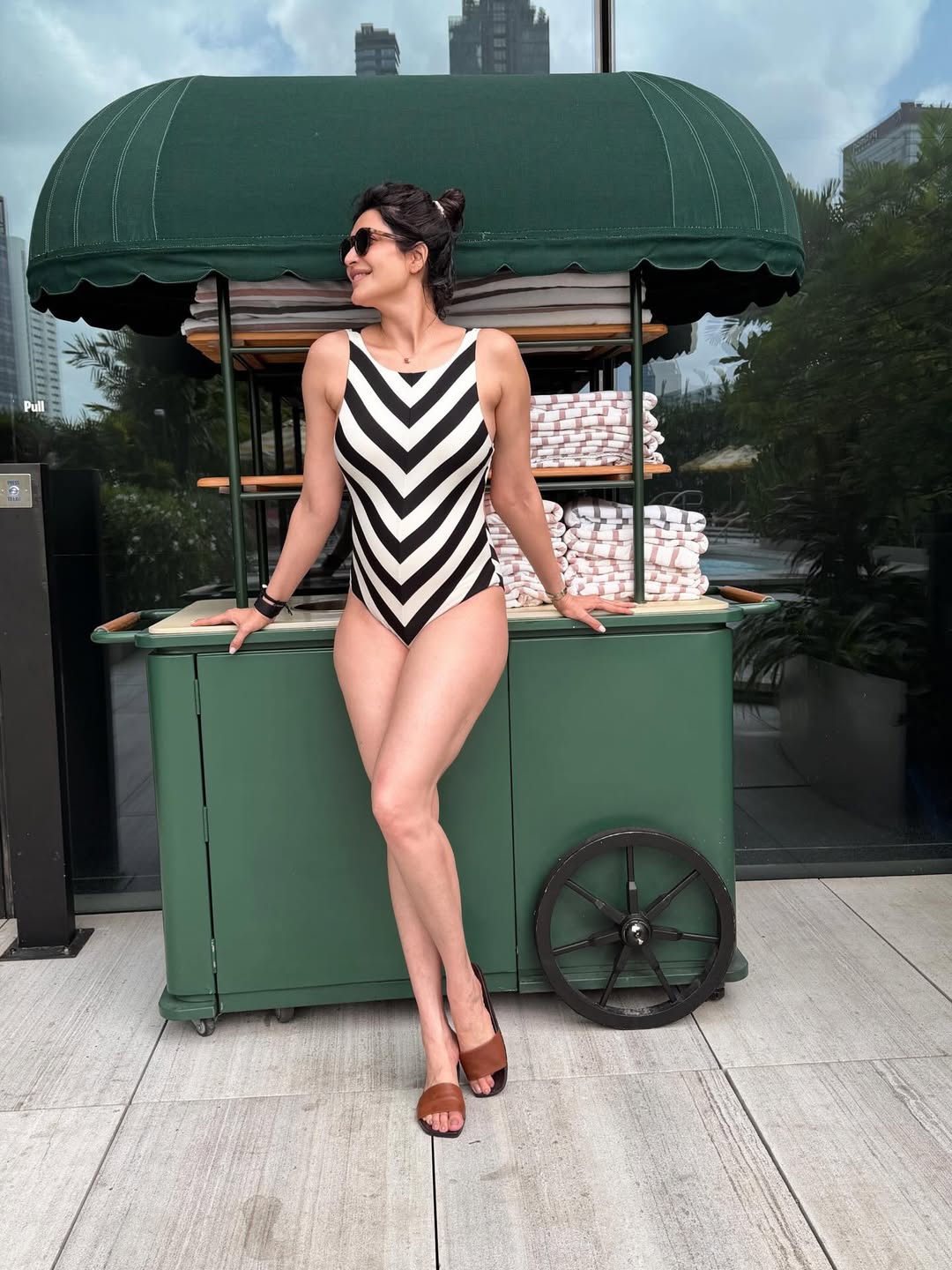 Karishma Tanna baby bump photos