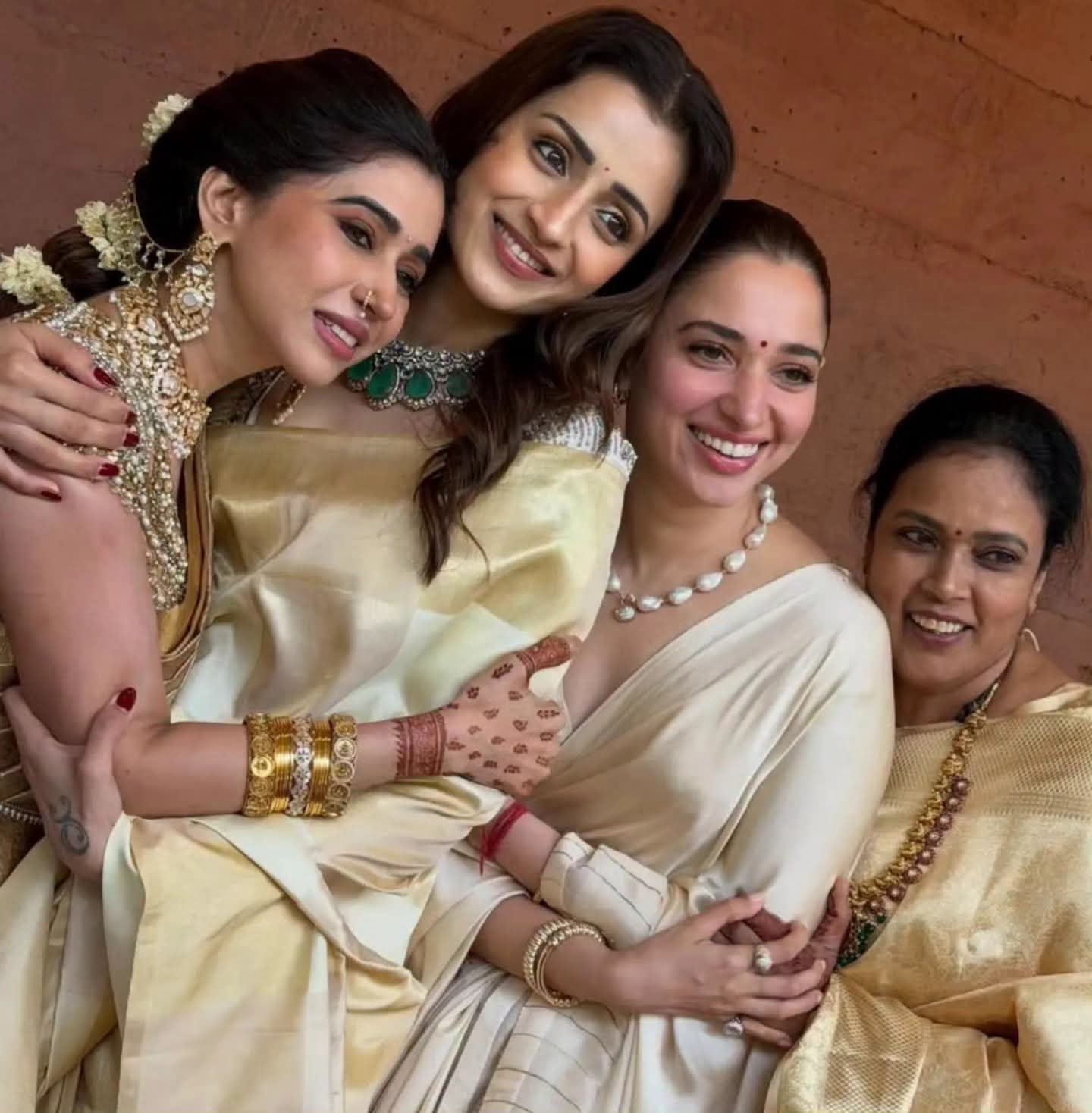 Khushbu's Daughter Avantika Wedding Photos Go Viral, Trisha and Aarthi Ravi Attend