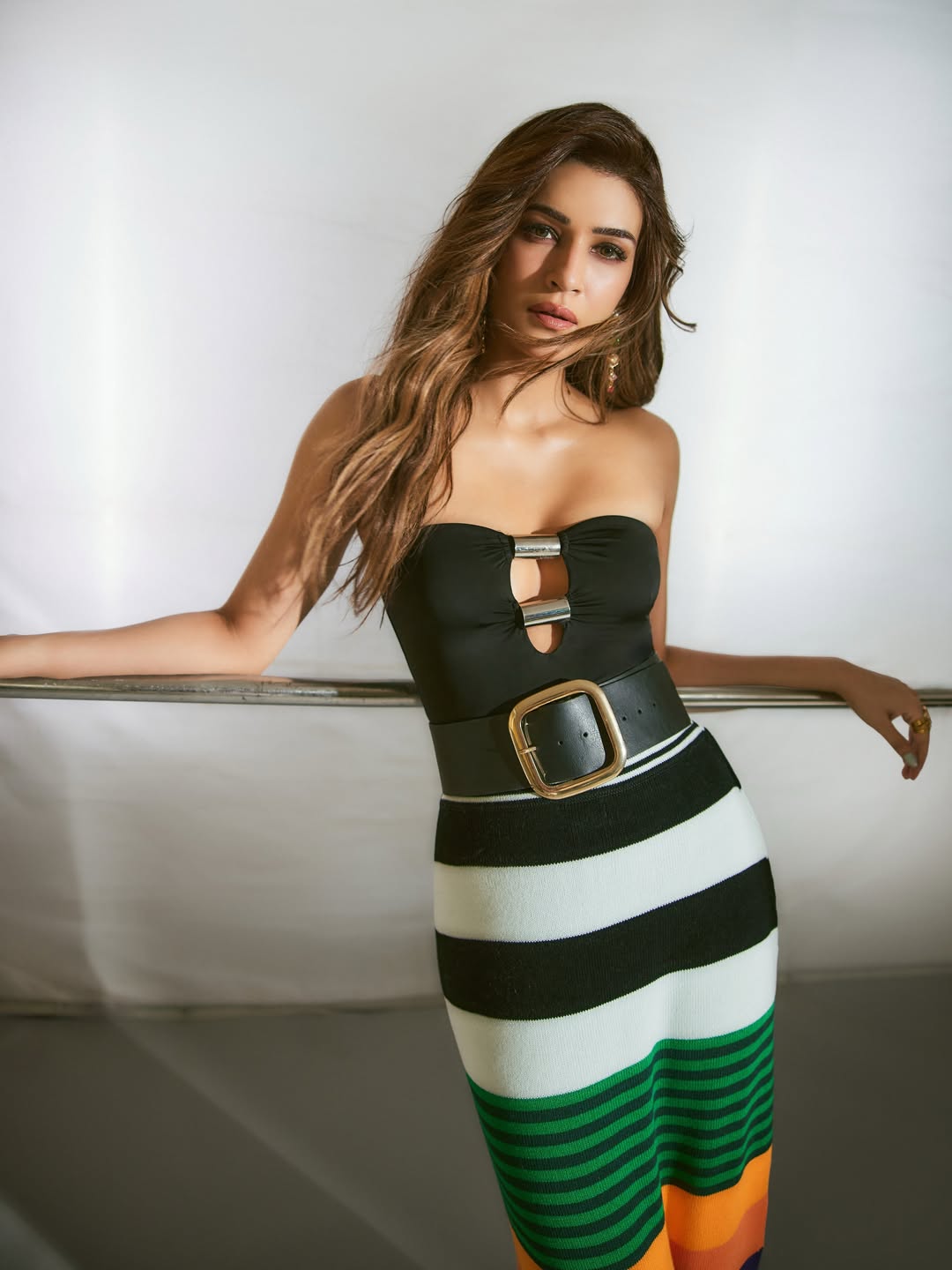 Bold Silhouettes Meet Chic Styling