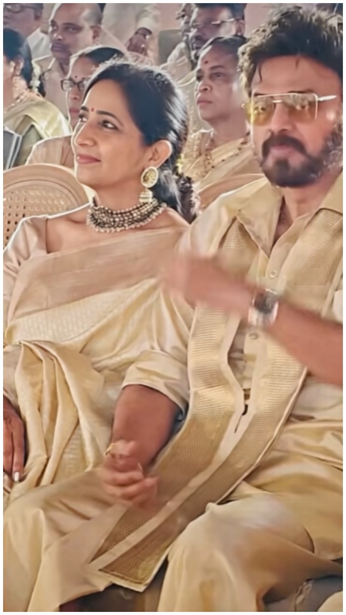 Kushboo Sundar c