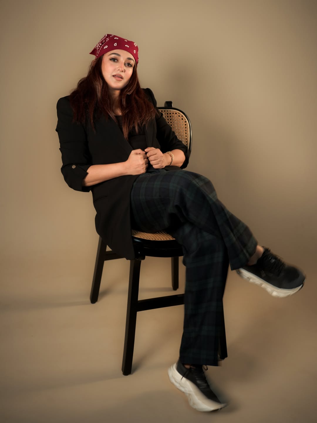 Monali Thakur in blazer and bandana