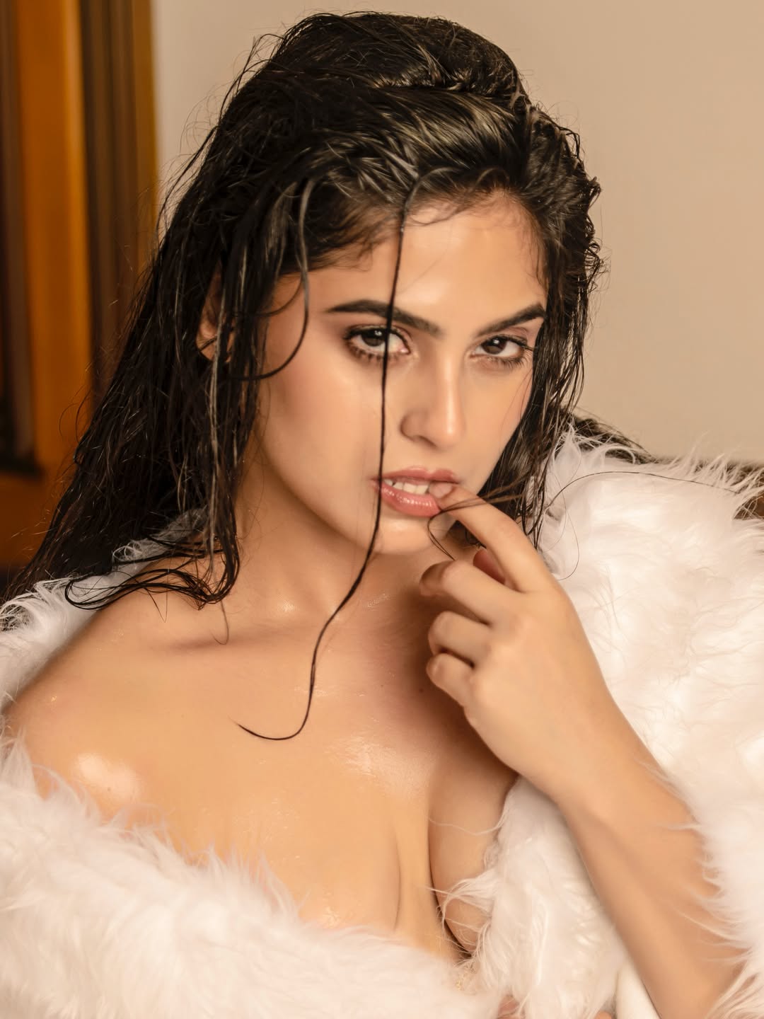 Naina Ganguly latest photos