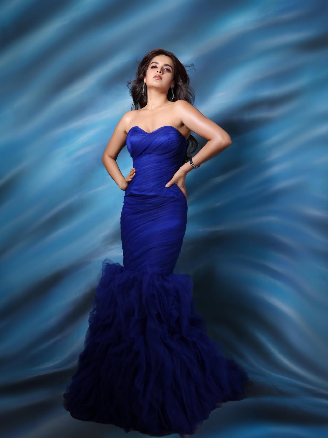 Nidhhi Agerwal in elegant blue attire