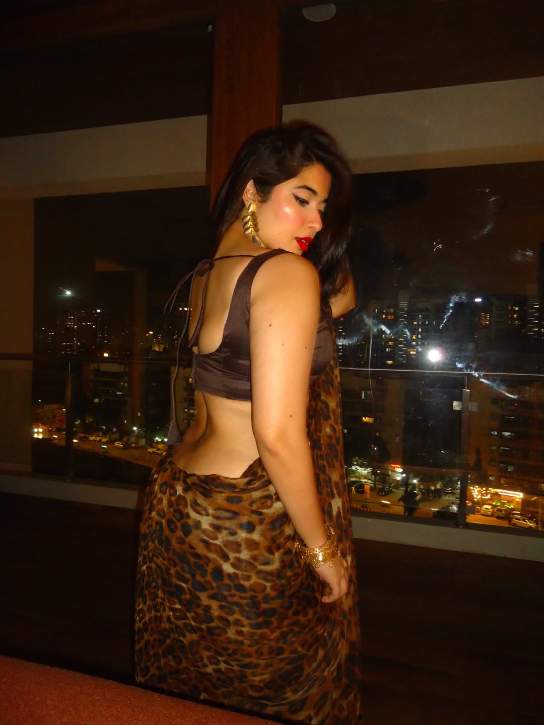 Nikita Sharma stunning pics