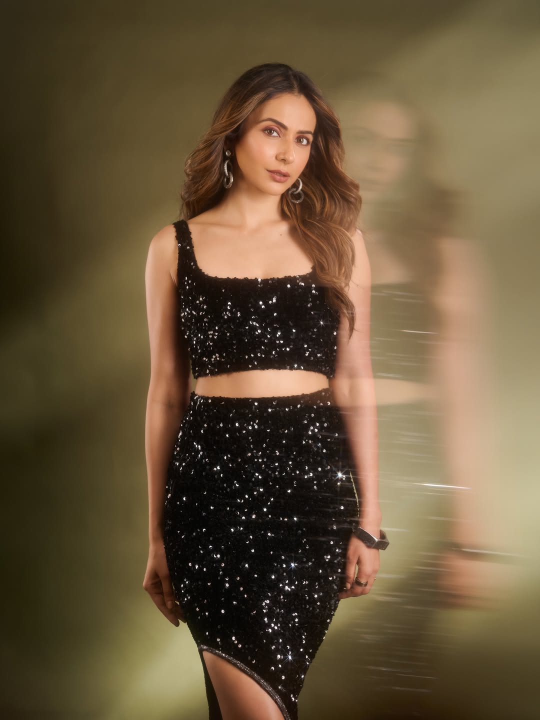 Black Sequin Ensemble Creates a Starry Fashion Moment