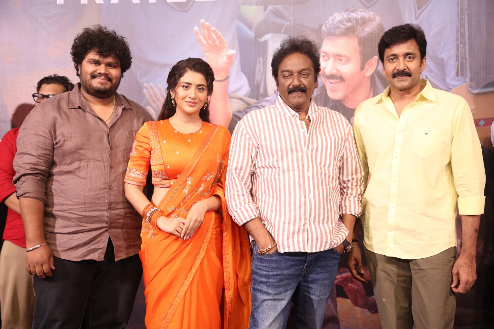Rashi Singh in Transfer Trimurthulu Event