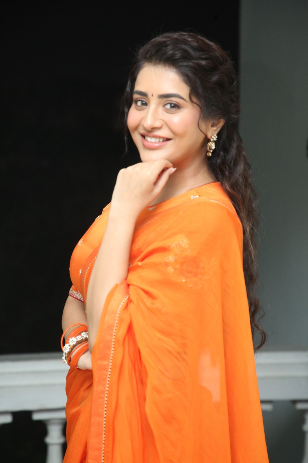 Rashi Singh in Transfer Trimurthulu Event