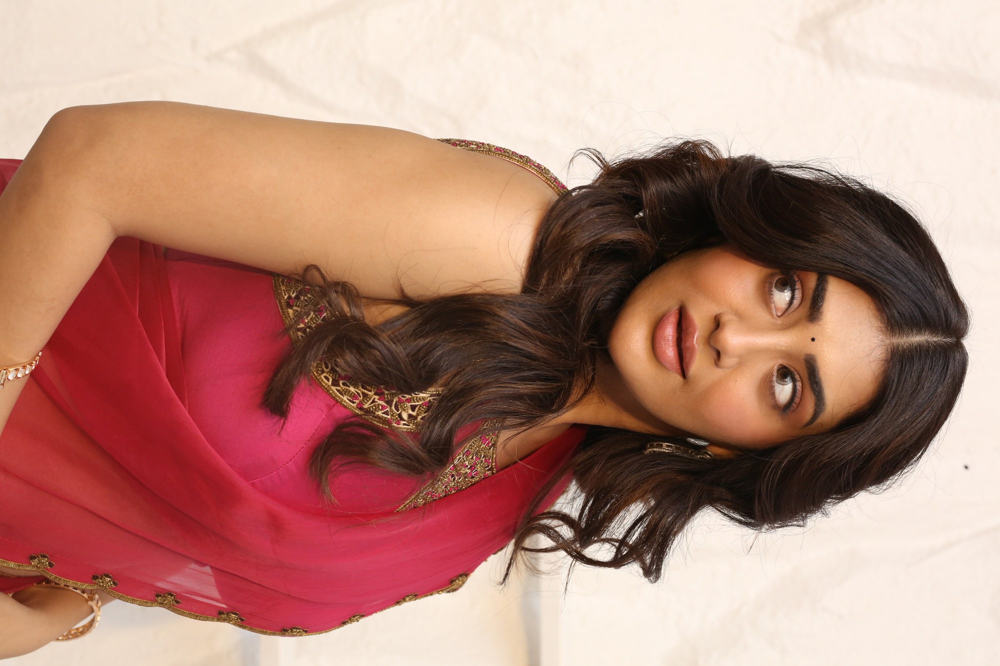 Rashi Singh stunning saree appearance