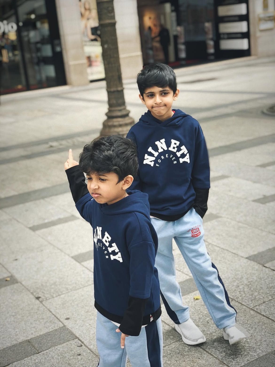 Aarti Ravi son Aarav turns 16
