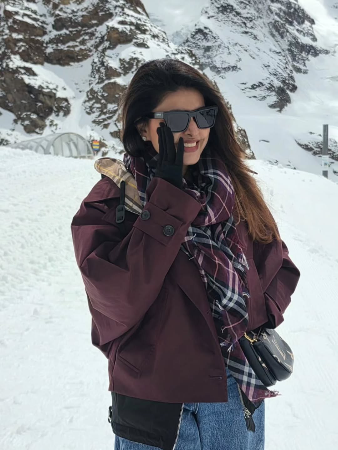 Sneha’s Vacation Photos With Her Children Go Viral on Social Media