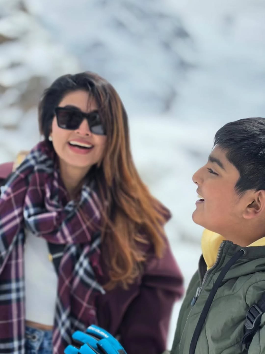 Sneha’s Vacation Photos With Her Children Go Viral on Social Media